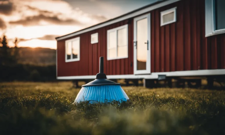 Best Cleaner For Outside Of Mobile Home (2024 Update)