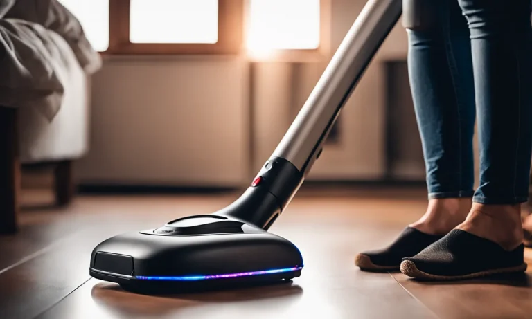 Best Cordless Vacuum For Pets (2023 Update)