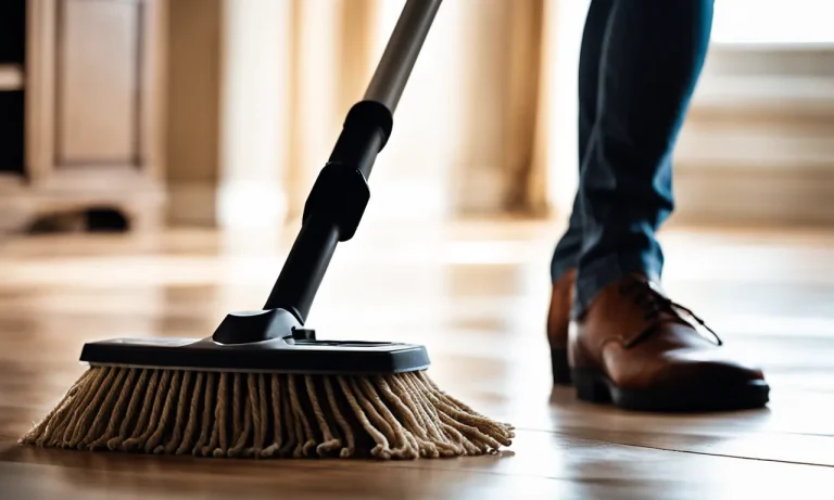 Best Dust Mops For Wood Floors (2023 Update)