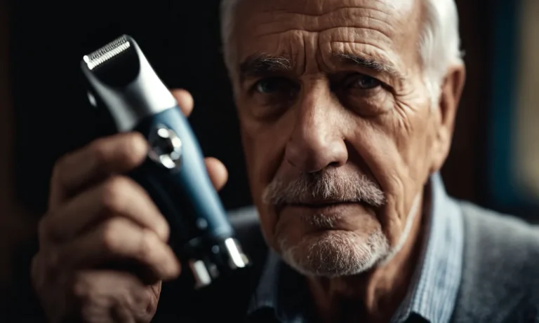 Best Electric Razor For Elderly Man (2024 Update)