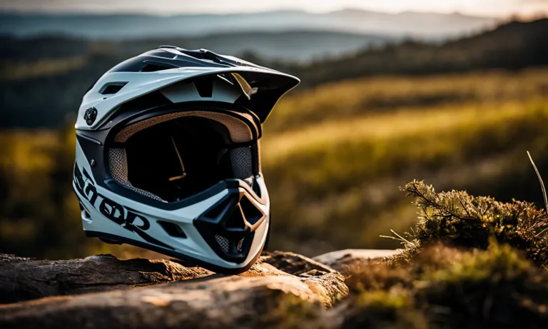 Best Enduro Mountain Bike Helmet (2023 Update)