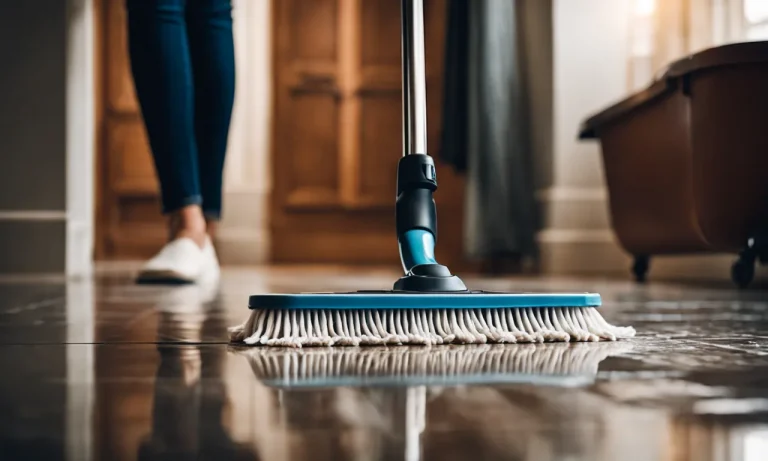 Best Mop For Cleaning Tile Floors (2024 Update)