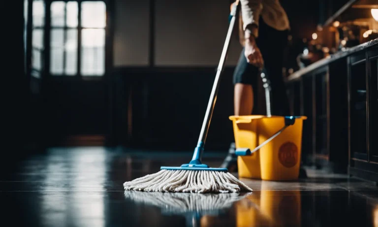 Best Mop For Rubber Floors (2023 Update)