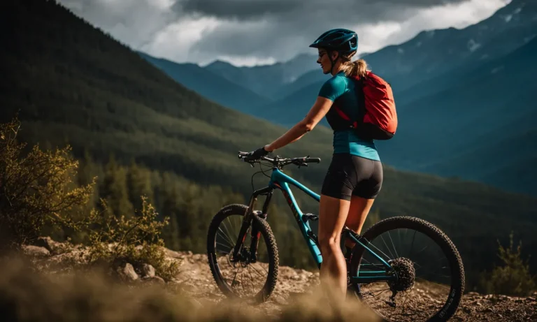Best Mountain Bike Shorts For Women (2023 Update)