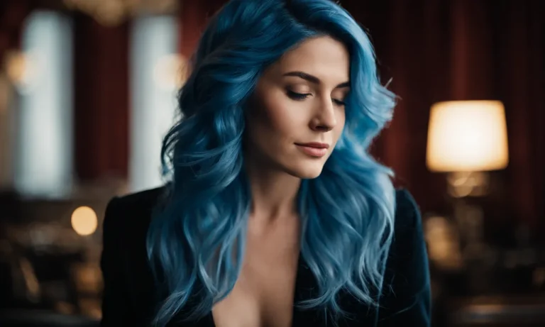 Best Shampoo And Conditioner For Blue Hair (2024 Update)