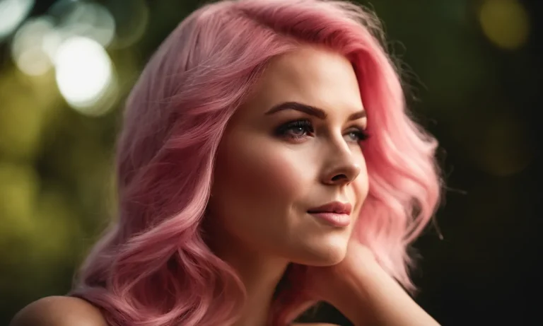 Best Shampoo For Pink Hair (2023 Update)