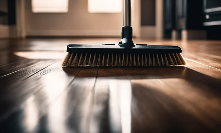 Best Sweeper For Vinyl Floors (2024 Update)