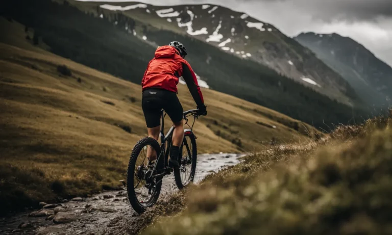 Best Waterproof Mountain Bike Jacket (2024 Update)