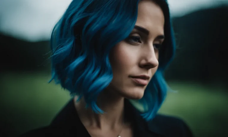 Best Blue Hair Dye For Dark Hair Without Bleach (2024 Update)
