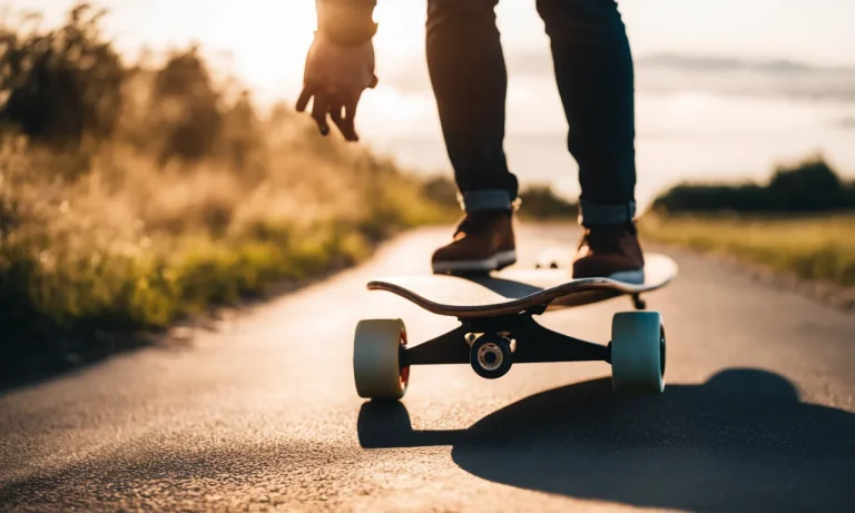 Best Electric Skateboard For Commuting (2024 Update)